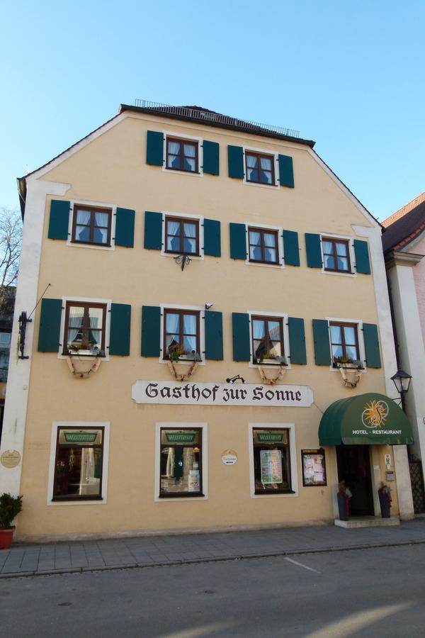 Hotel-Gasthof Zur Sonne Pappenheim Exterior photo